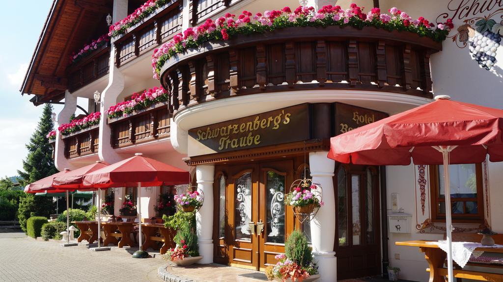 Hotel Schwarzenbergs Traube Glottertal Bagian luar foto